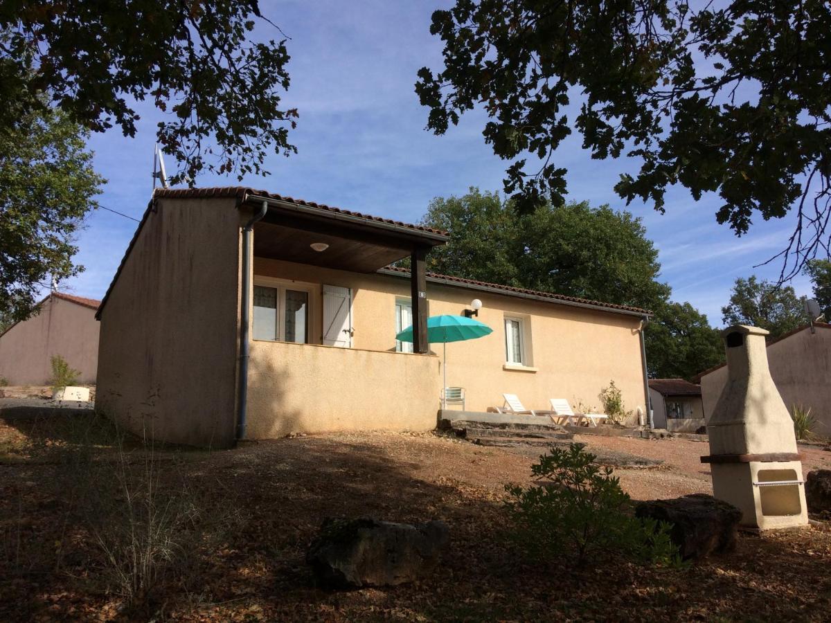 Готель Les Sentiers Du Causse Lentillac du Causse Екстер'єр фото